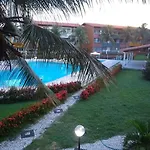 Ap por temporada com 2 quartos e uma suíte , excelente área de lazer, Praia do Futuro, condomínio Cartier-Fortaleza